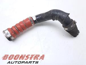 Intercooler Rohr van een MINI Countryman (F60) 2.0 16V John Cooper Works ALL4 2019