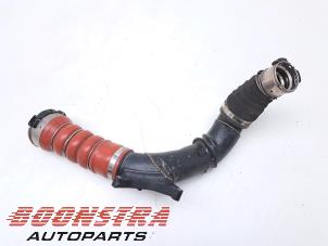 Intercooler Rohr van een MINI Countryman (F60) 2.0 16V John Cooper Works ALL4 2019