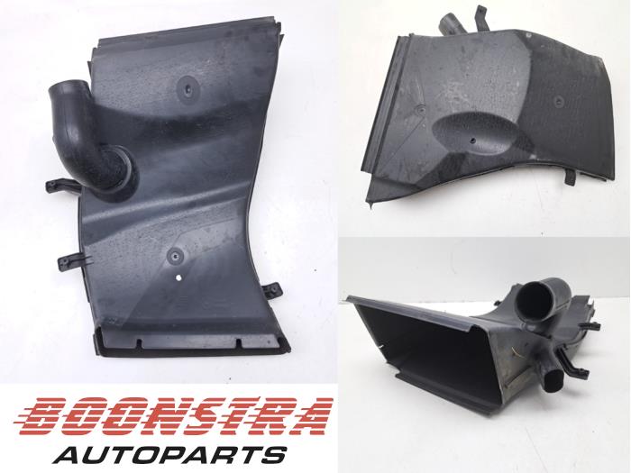 Begagnade Lufttratt Audi R8 (4S3/4SP) 5.2 V10 Plus Quattro Pris € 54,95 Marginaltabell erbjuds av Boonstra Autoparts