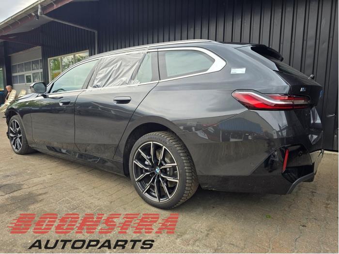 Subframe BMW i5 Touring (G61), 2024 eDrive40 84 kWh, Combi/o, Electric, 250kW (340pk), RWD, HA0001N0, 2024-03, 11HH; 12HH; 71HH; 72HH (Used)