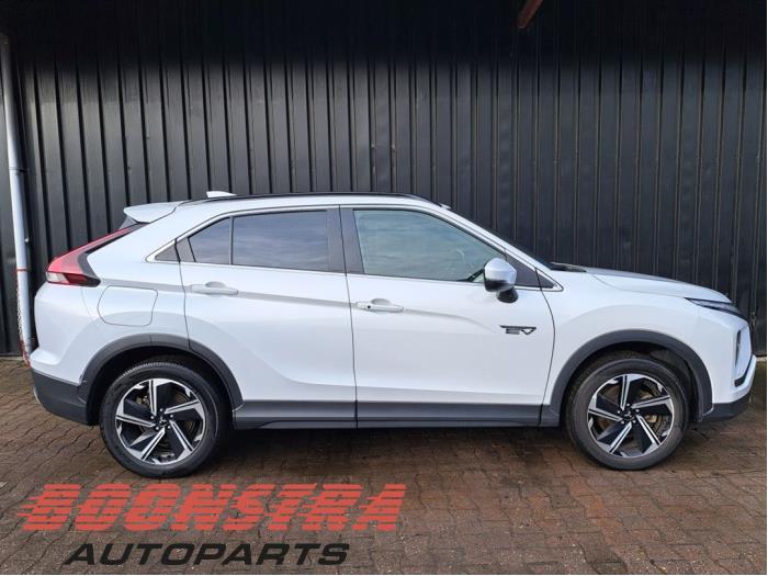Używane Kurtyna prawa Mitsubishi Eclipse Cross (GK/GL) 2.4 16V PHEV 4x4 Cena € 139,00 Procedura marży oferowane przez Boonstra Autoparts