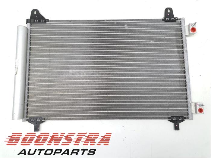 Usagé Condenseur de climatisation Opel Corsa F (UB/UH/UP) 1.2 Turbo 12V 100 Prix € 59,95 Règlement à la marge proposé par Boonstra Autoparts