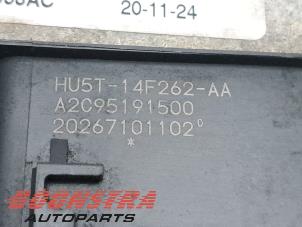 Engine management computer from a Ford Transit 2.0 TDCi 16V Eco Blue 170 4x4 2021