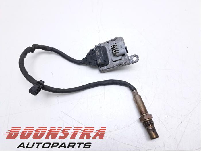 Lambda probe from a Ford Transit 2.0 TDCi 16V Eco Blue 170 4x4 2021