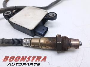 Nox Sensor van een Ford Transit 2.0 TDCi 16V Eco Blue 170 4x4 2021