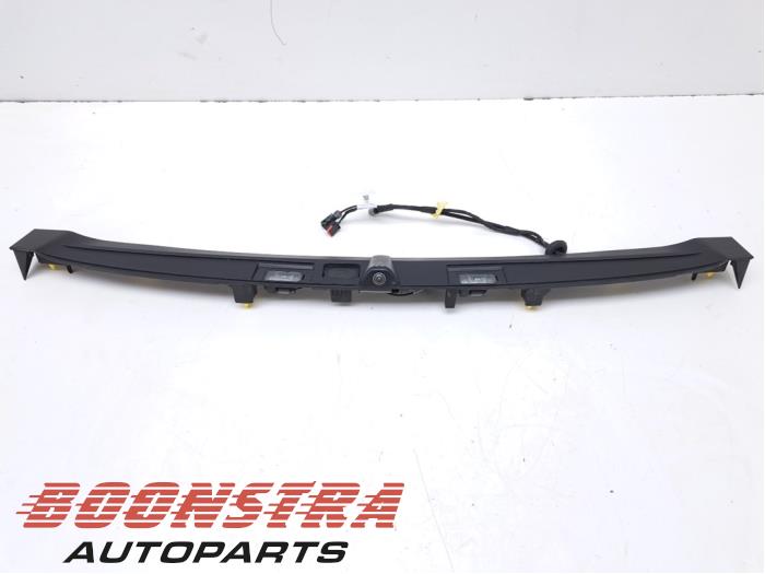 Begagnade Backkamera Landrover Range Rover Sport (L1) 3.0 P510e Pris € 195,00 Marginaltabell erbjuds av Boonstra Autoparts