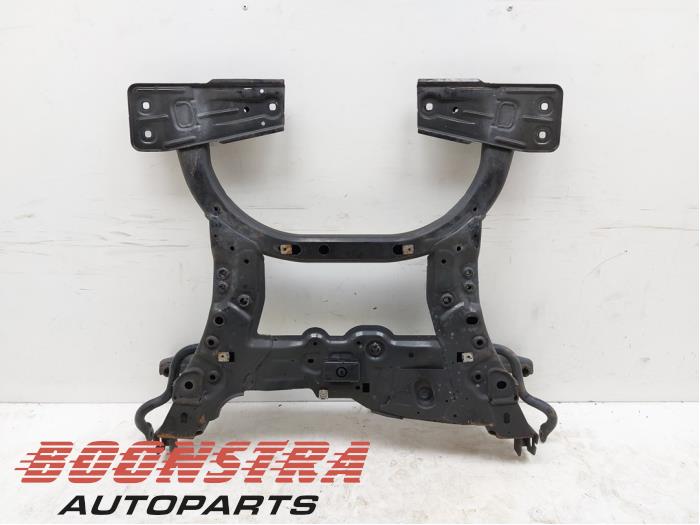 Underram från en Mercedes-Benz A (W176) 1.5 A-180 CDI, A-180d 16V 2013