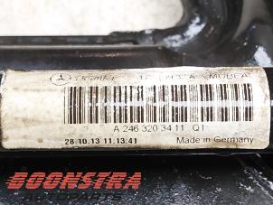 Underram från en Mercedes-Benz A (W176) 1.5 A-180 CDI, A-180d 16V 2013