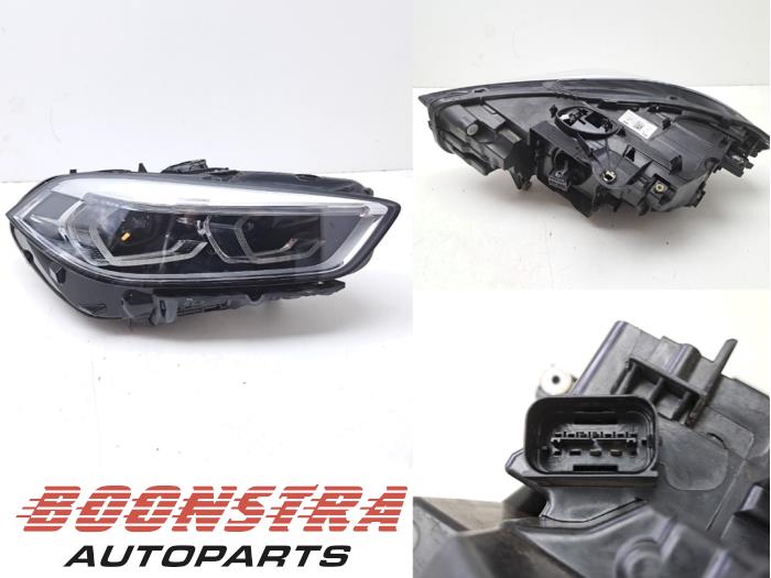 Używane Reflektor prawy BMW 1 serie (F40) 116i 1.5 TwinPower 12V Cena € 849,00 Z VAT oferowane przez Boonstra Autoparts