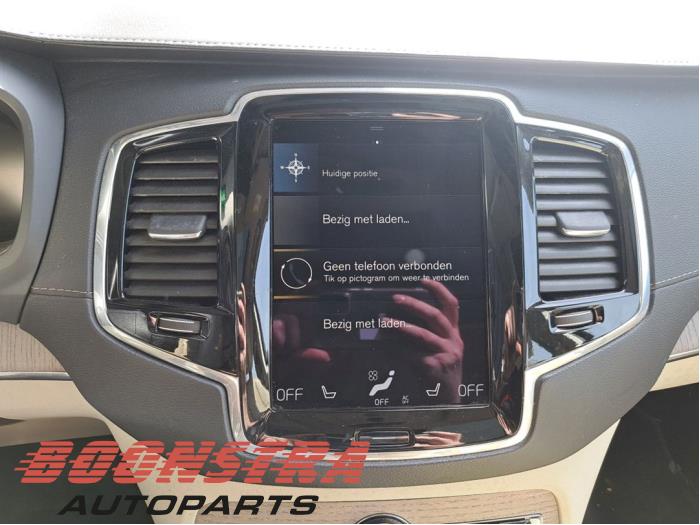Used Interior display Volvo XC90 II 2.0 T8 16V Twin Engine AWD Price € 649,00 Margin scheme offered by Boonstra Autoparts