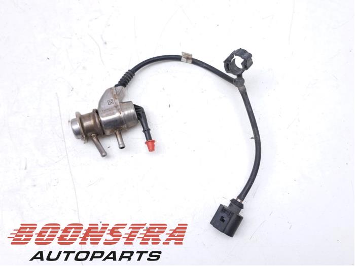 Usagé Injecteur Adblue Volkswagen Crafter (SY) 2.0 TDI FWD Prix € 79,94 Prix TTC proposé par Boonstra Autoparts