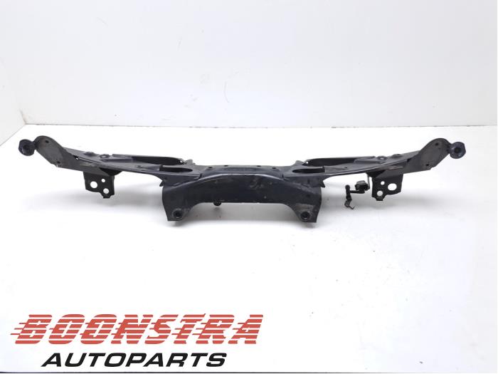 Begagnade Underram BMW X1 (F48) sDrive 20i 2.0 16V Twin Power Turbo Pris € 33,95 Marginaltabell erbjuds av Boonstra Autoparts