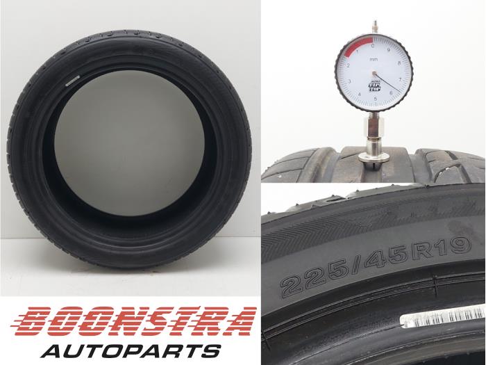 Begagnade Däck BMW X1 (F48) sDrive 20i 2.0 16V Twin Power Turbo Pris € 49,95 Marginaltabell erbjuds av Boonstra Autoparts