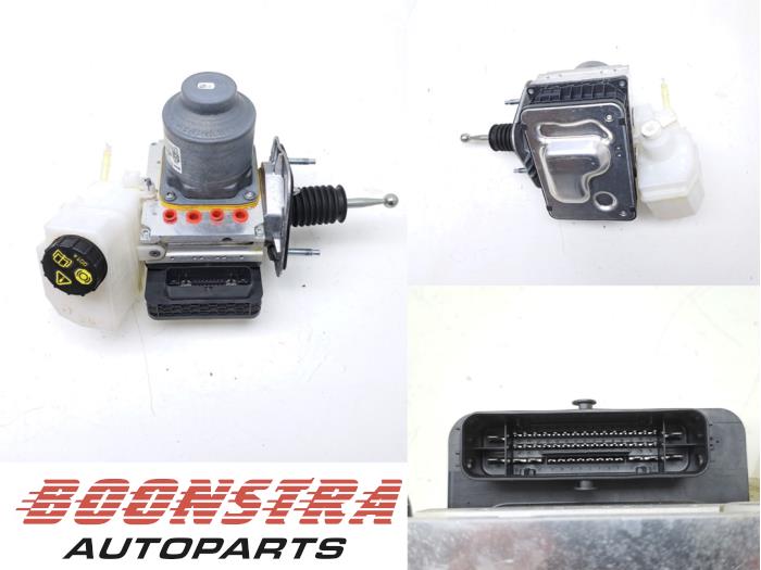 Usagé Servo frein BMW 5 serie Touring (G61) 530e 2.0 TwinPower Turbo 16V Prix € 699,95 Prix TTC proposé par Boonstra Autoparts