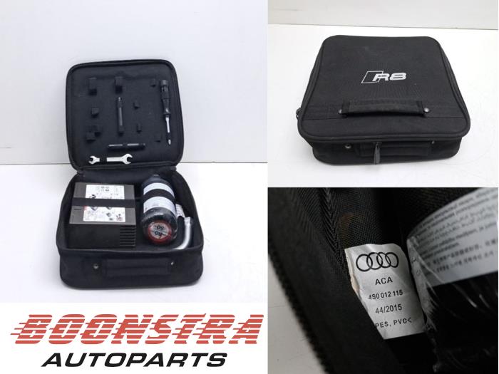 Używane Zestaw narzedzi Audi R8 (4S3/4SP) 5.2 V10 Plus Quattro Cena € 79,95 Procedura marży oferowane przez Boonstra Autoparts