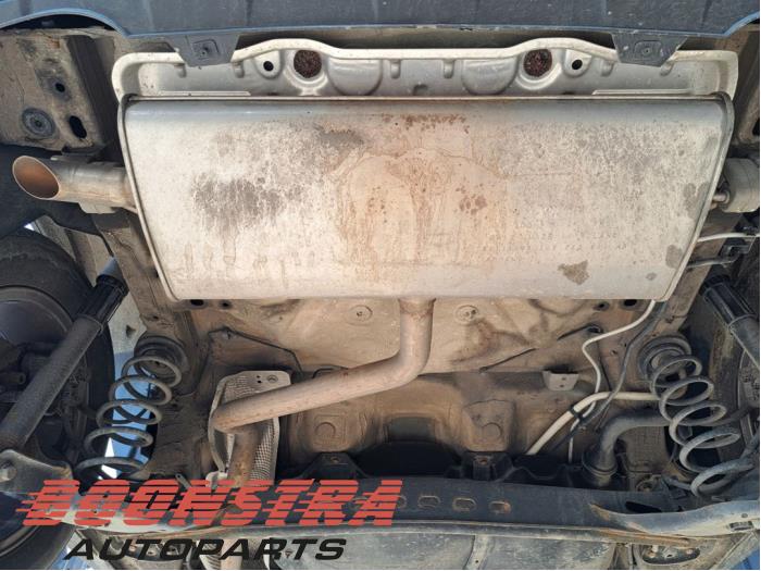 Gebrauchte Auspuff Enddämpfer Volkswagen T-Roc I 1.0 TSI 12V BlueMotion Preis € 169,00 Margenregelung angeboten von Boonstra Autoparts