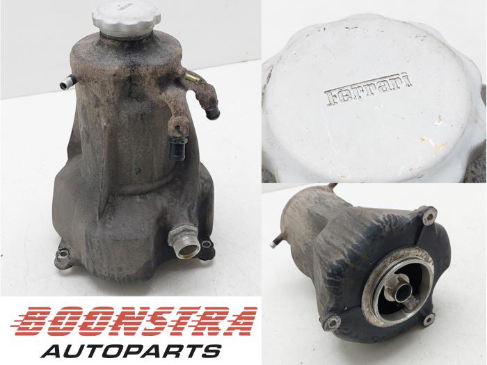 Begagnade Oljetank Ferrari F430 Spider 4.3 V8 32V Pris på förfrågan erbjuds av Boonstra Autoparts