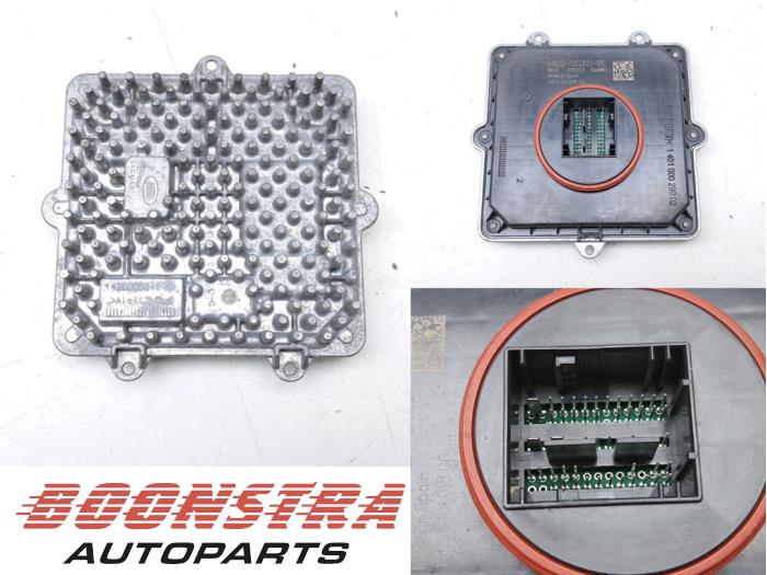 Używane Modułowy reflektor LED Landrover Range Rover Evoque II (LZC/LZS/LZH) 1.5 P300e 12V AWD Cena € 194,95 Procedura marży oferowane przez Boonstra Autoparts