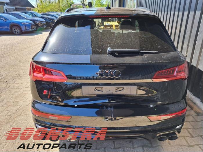 Usados Ventanilla detrás Audi SQ5 (FYB/FYG) 3.0 TFSI V6 24V Precio € 349,00 Norma de margen ofrecido por Boonstra Autoparts