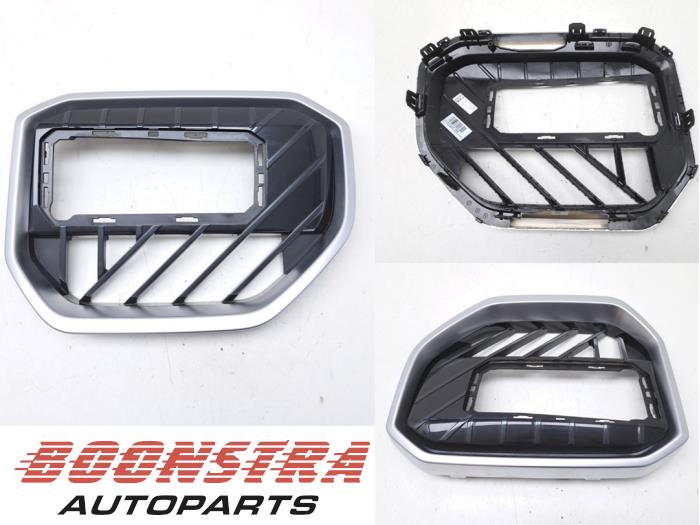 Nowe Grill BMW X3 (G45) 20 1.6 TwinPower 16V Cena € 99,95 Z VAT oferowane przez Boonstra Autoparts
