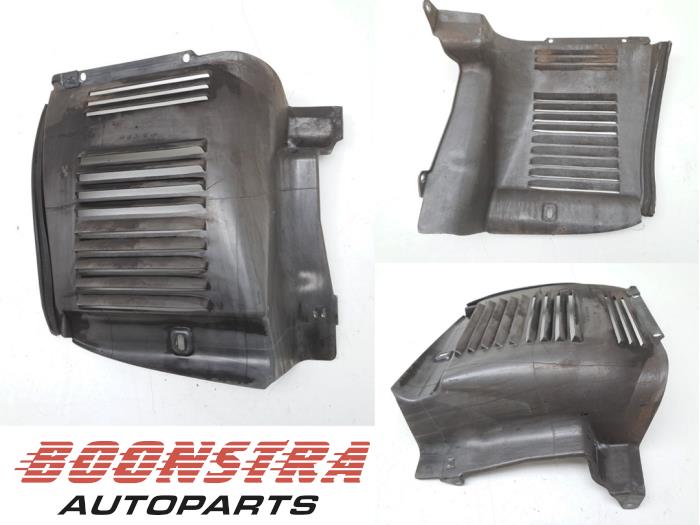 Używane Nadkole Ferrari F430 Spider 4.3 V8 32V Cena € 39,95 Procedura marży oferowane przez Boonstra Autoparts