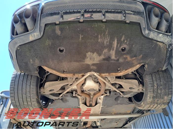 Begagnade Luftpump (fjädring) Porsche Panamera (971G) 4.0 V8 4S Diesel Pris € 795,00 Marginaltabell erbjuds av Boonstra Autoparts