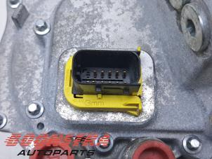 Dynamo van een Land Rover Discovery Sport (LC) 1.5 P300e 12V AWD 2022