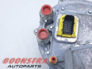 Dynamo van een Land Rover Discovery Sport (LC) 1.5 P300e 12V AWD 2022