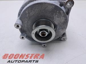 Dynamo van een Land Rover Discovery Sport (LC) 1.5 P300e 12V AWD 2022
