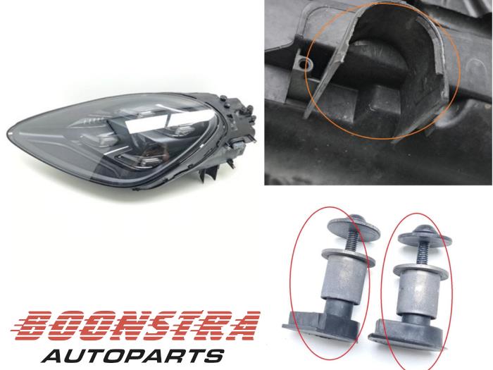 Używane Reflektor lewy Porsche Cayenne III (9YA) 3.0 V6 24V Turbo E-Hybrid Cena € 2.194,95 Procedura marży oferowane przez Boonstra Autoparts