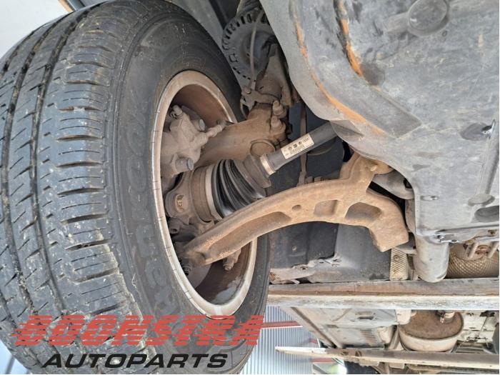 Gebrauchte Antriebswelle rechts vorne Volkswagen Transporter/Caravelle T6 2.0 TDI 150 Preis € 295,00 Margenregelung angeboten von Boonstra Autoparts