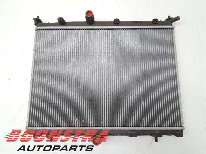 Usagé Radiateur Opel Corsa F (UB/UH/UP) 1.2 Turbo 12V 100 Prix € 39,95 Règlement à la marge proposé par Boonstra Autoparts