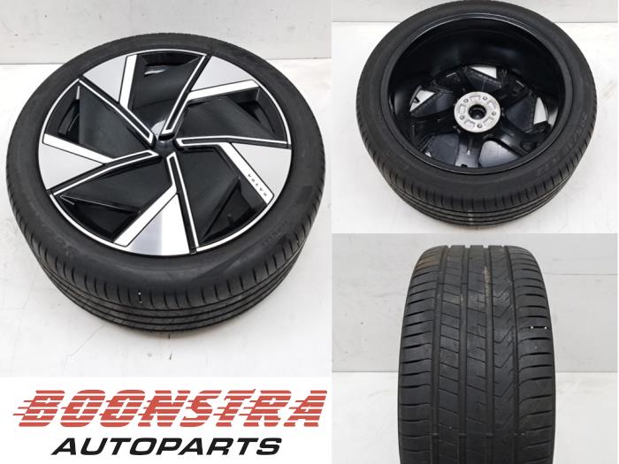Begagnade Hjul + däck Volvo EX90 Twin Motor Performance 111 kWh Pris € 649,95 Marginaltabell erbjuds av Boonstra Autoparts