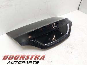 Baklucka från en Mercedes-Benz CLA (117.3) 1.5 CLA-180 CDI, 180 d 16V 2016