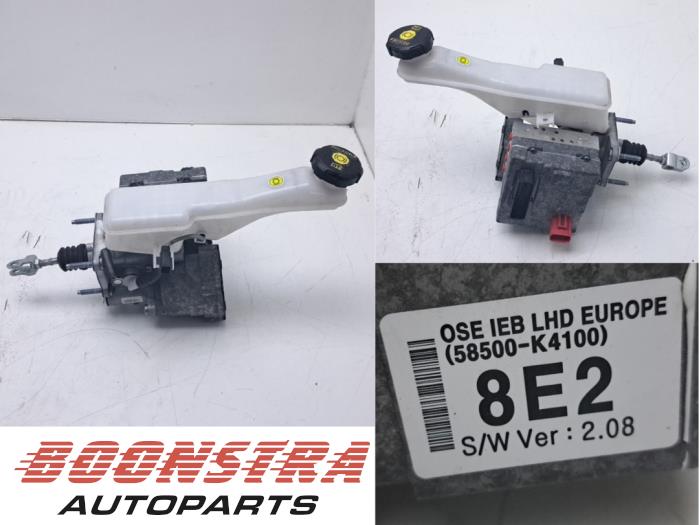 Usagé Servo frein Hyundai Kona (OS) 39 kWh Prix € 174,95 Règlement à la marge proposé par Boonstra Autoparts