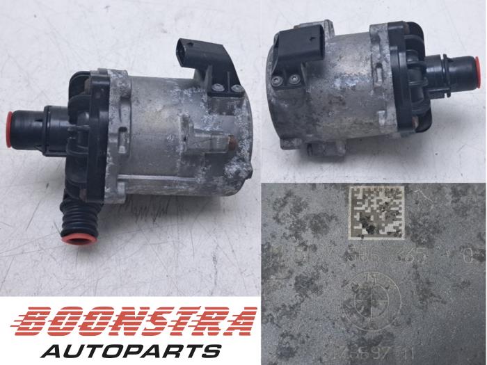 Begagnade Extra vattenpump BMW X5 (F15) M50d 3.0 24V Pris € 59,95 Marginaltabell erbjuds av Boonstra Autoparts