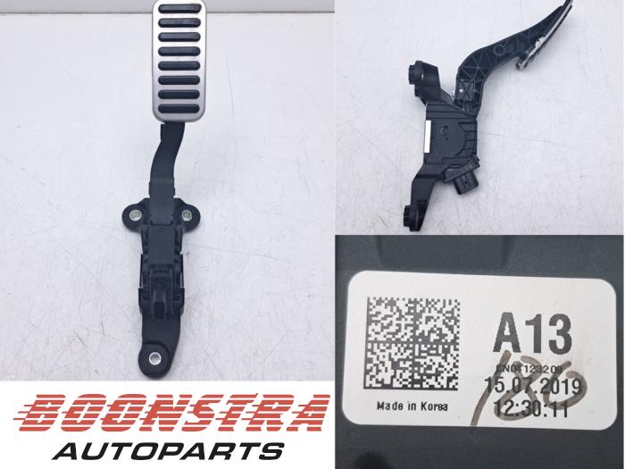 Begagnade Gaspedal Hyundai Kona (OS) 39 kWh Pris € 24,95 Marginaltabell erbjuds av Boonstra Autoparts