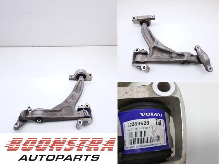 Begagnade Främre gaffelben, höger Volvo V60 II (ZW) 2.0 T6 16V Twin Engine Pris € 149,95 Marginaltabell erbjuds av Boonstra Autoparts