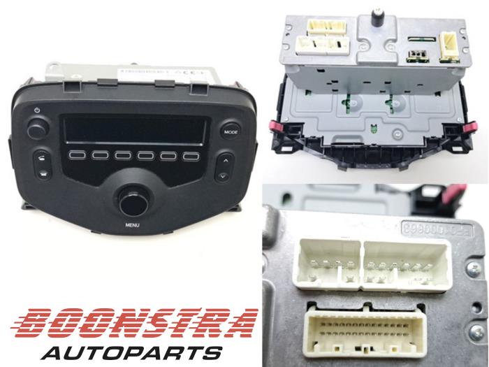 Używane Radio Citroen C1 1.0 12V VVT-i Cena € 24,95 Procedura marży oferowane przez Boonstra Autoparts