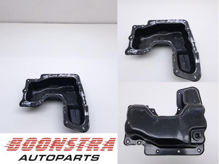 Usagé Couvercle carter Peugeot 208 II (UB/UH/UP) 1.2 Vti 12V PureTech 100 Prix € 34,95 Règlement à la marge proposé par Boonstra Autoparts