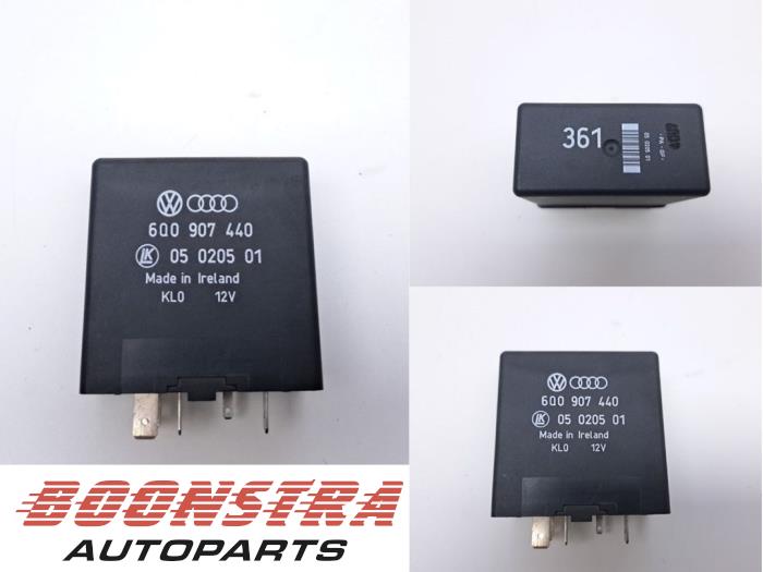 Begagnade Elspegelmodul Volkswagen Transporter T5 2.5 TDi PF Pris € 30,19 Inklusive moms erbjuds av Boonstra Autoparts