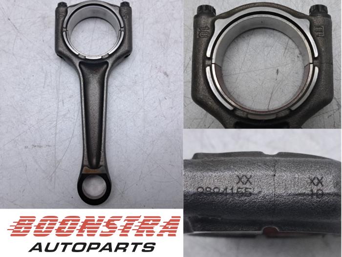 Usagé Bielle BMW 4 serie (G23) 420i 2.0 TwinPower Turbo 16V Prix € 84,95 Prix TTC proposé par Boonstra Autoparts