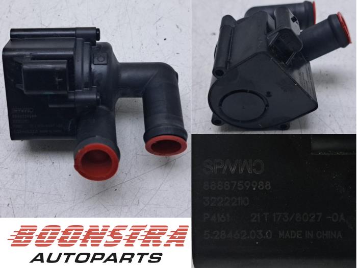 Begagnade Extra vattenpump Lynk &amp; Co 01 1.5 PHEV Pris € 24,95 Marginaltabell erbjuds av Boonstra Autoparts