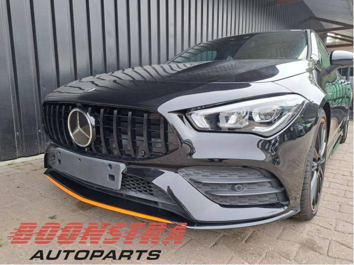 Używane Przód kompletny Mercedes CLA (118.3) 2.0 CLA-250 Turbo 16V Cena € 4.395,00 Procedura marży oferowane przez Boonstra Autoparts