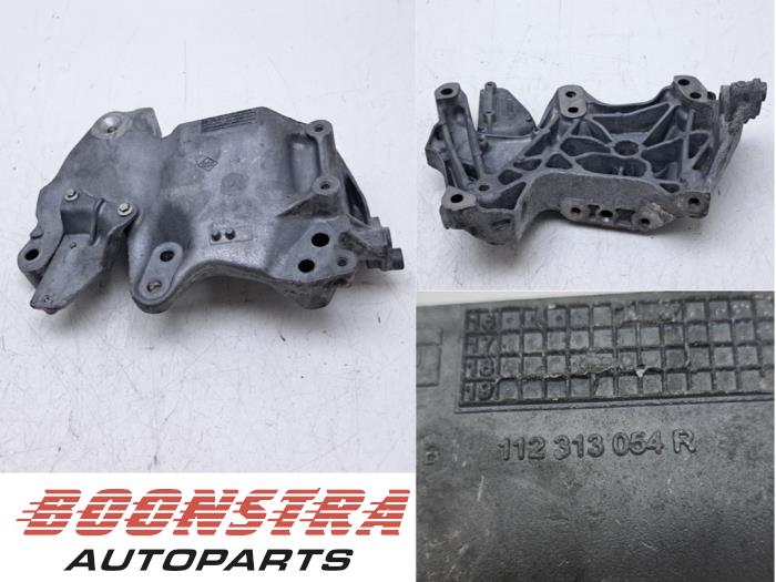 Used Engine mount Renault Trafic (1FL/2FL/3FL/4FL) 1.6 dCi 120 Twin Turbo Price € 24,95 Inclusive VAT offered by Boonstra Autoparts