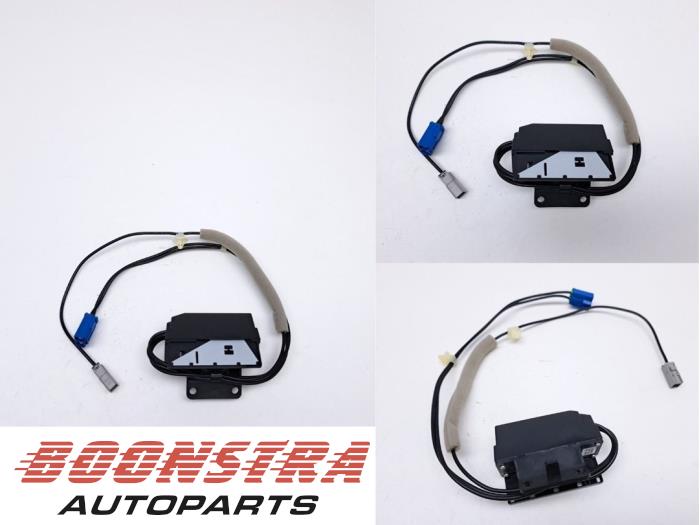 Używane Antena GPS Honda Civic (FL) 2.0 e:HEV Cena € 124,95 Procedura marży oferowane przez Boonstra Autoparts