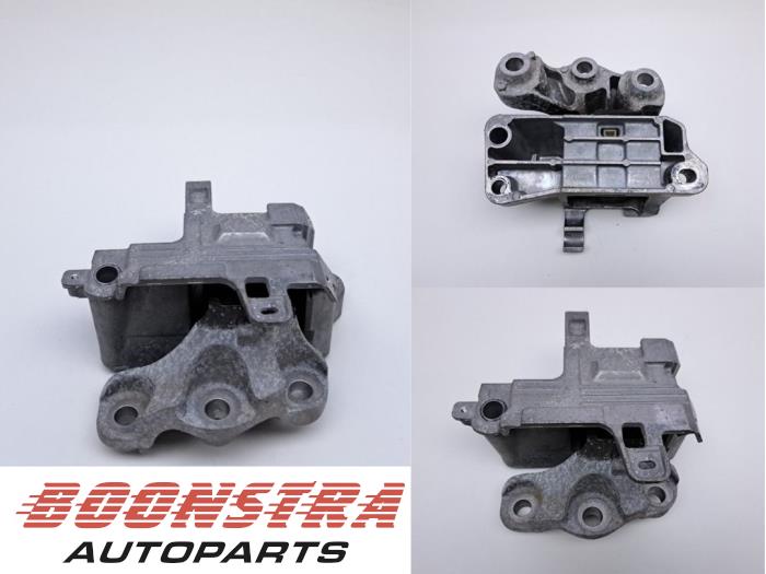 Gebrauchte Motorlager Lynk &amp; Co 01 1.5 PHEV Preis € 24,95 Margenregelung angeboten von Boonstra Autoparts