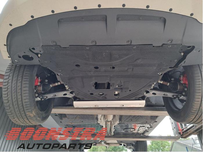 Begagnade Styrbox Ford Kuga III (DFK) 2.5 PHEV 16V Pris € 249,00 Marginaltabell erbjuds av Boonstra Autoparts