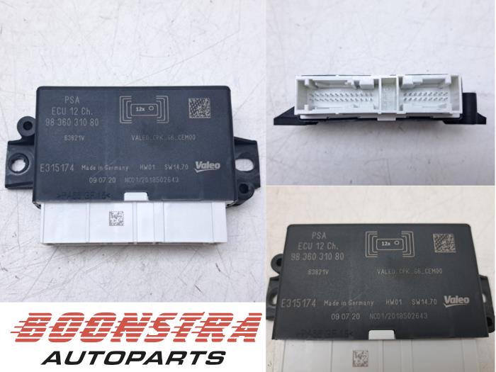 Begagnade PDC-modul Toyota ProAce City 1.2 VVT-i 130 Pris € 49,95 Marginaltabell erbjuds av Boonstra Autoparts
