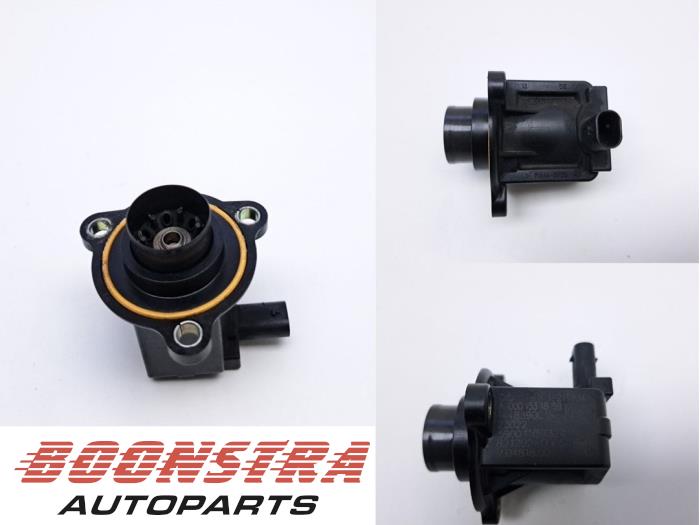 Usagé Régulateur pression turbo Mercedes GLC Coupe (C253) 2.0 300 e 16V 4-Matic Prix € 44,95 Règlement à la marge proposé par Boonstra Autoparts